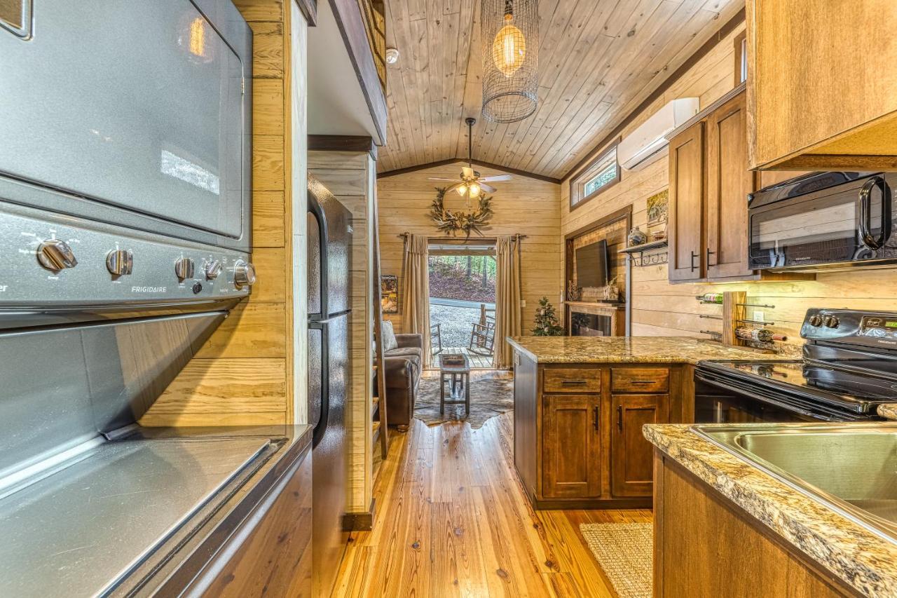 Smoky Mountain Tiny Home Пиджен Фордж Екстериор снимка
