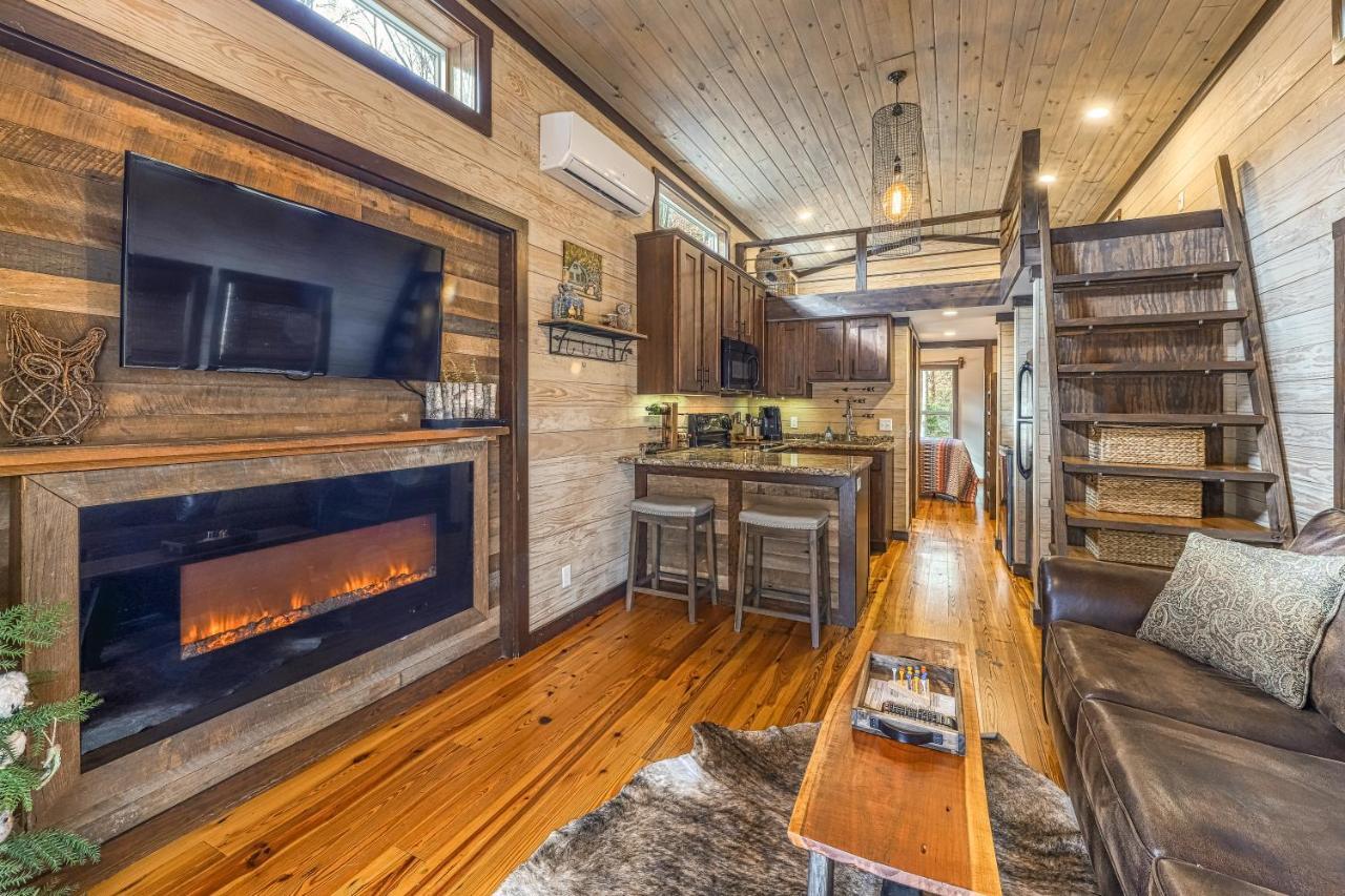 Smoky Mountain Tiny Home Пиджен Фордж Екстериор снимка
