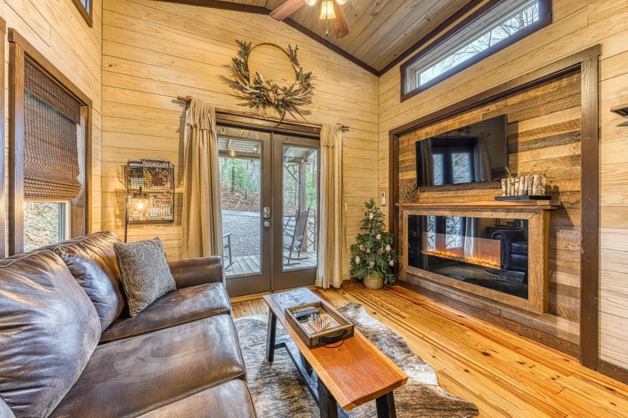 Smoky Mountain Tiny Home Пиджен Фордж Екстериор снимка