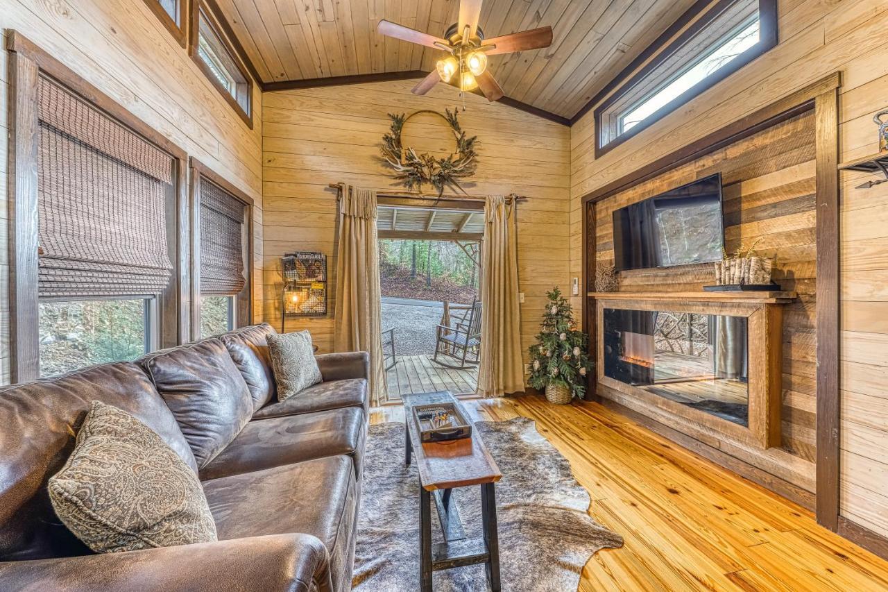 Smoky Mountain Tiny Home Пиджен Фордж Екстериор снимка